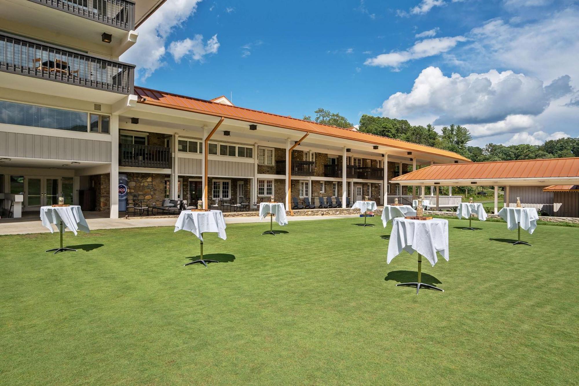 Waynesville Inn And Golf Club, Tapestry Collection By Hilton Eksteriør bilde